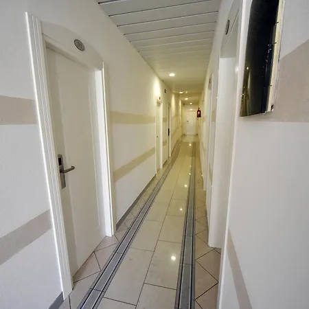 Marika Hotel